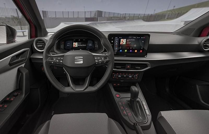 Neu Seat Arona FR 116 PS (85 kW) 2025 SUV