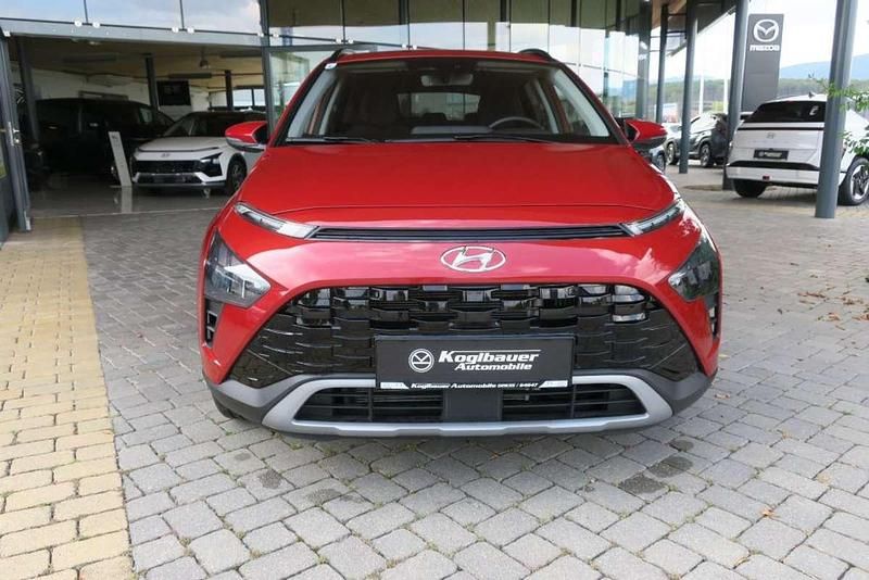 Rot Gebraucht 2023 Hyundai Bayon Trend SUV | € 18.990 - Bild 1/4
