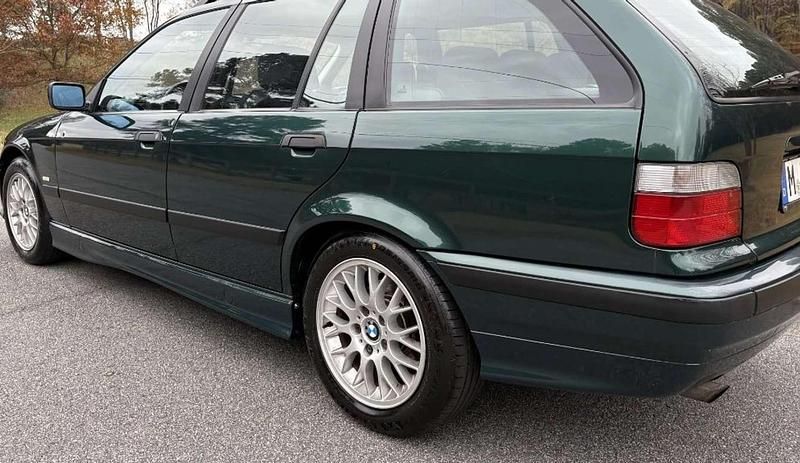 Gebraucht BMW 316 99 PS (72 kW) 1999 Grün Kombi