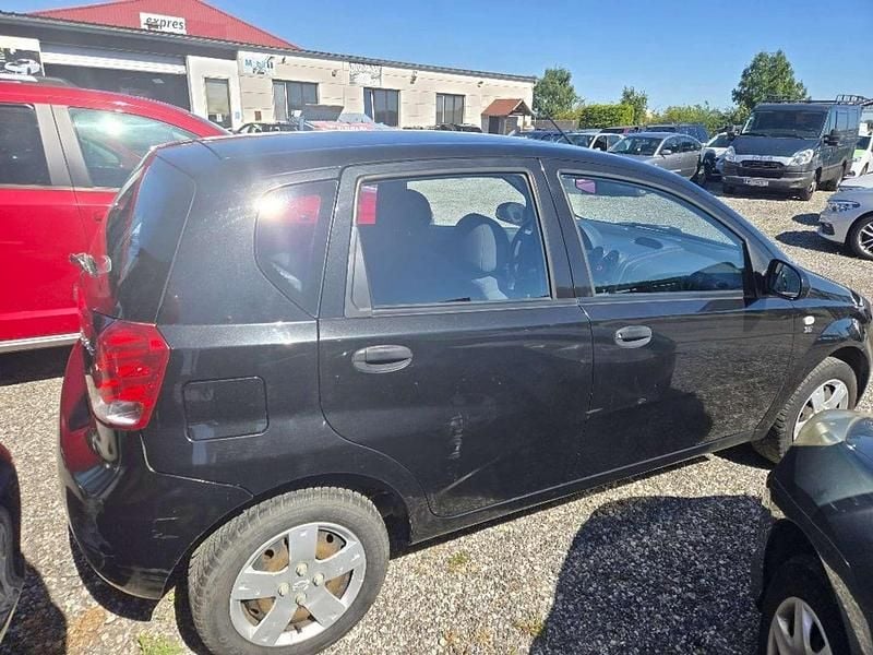 Gebraucht Chevrolet Kalos 72 PS (52 kW) 2006 Schwarz Limousine