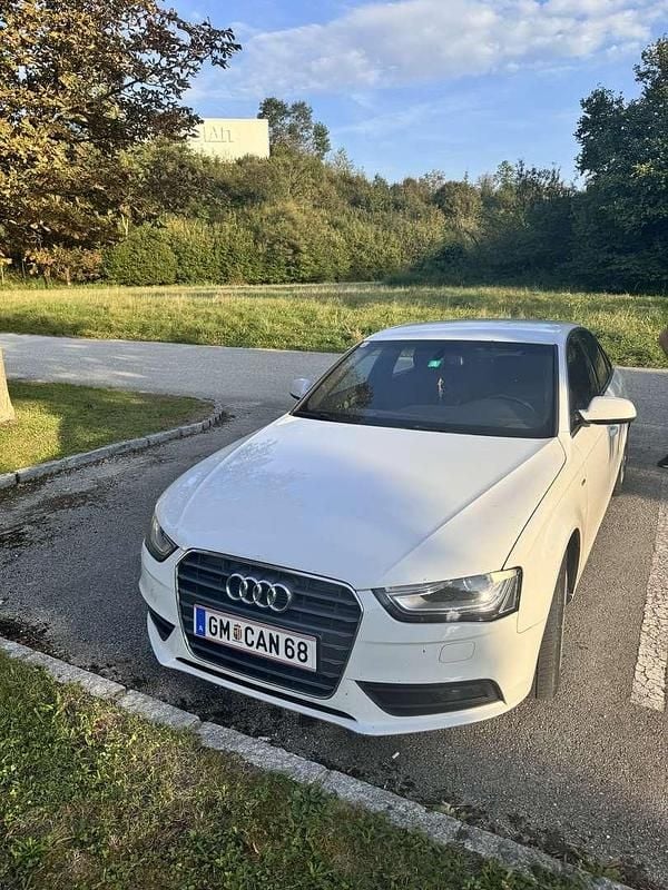 Gebraucht 2013 Audi A4 Limousine | € 8.999 (Superpreis) - Bild 1/4