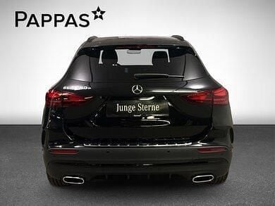 Gebraucht Mercedes GLA250 AMG Line Premium 218 PS (160 kW) 2024 Kosmosschwarz metallic SUV