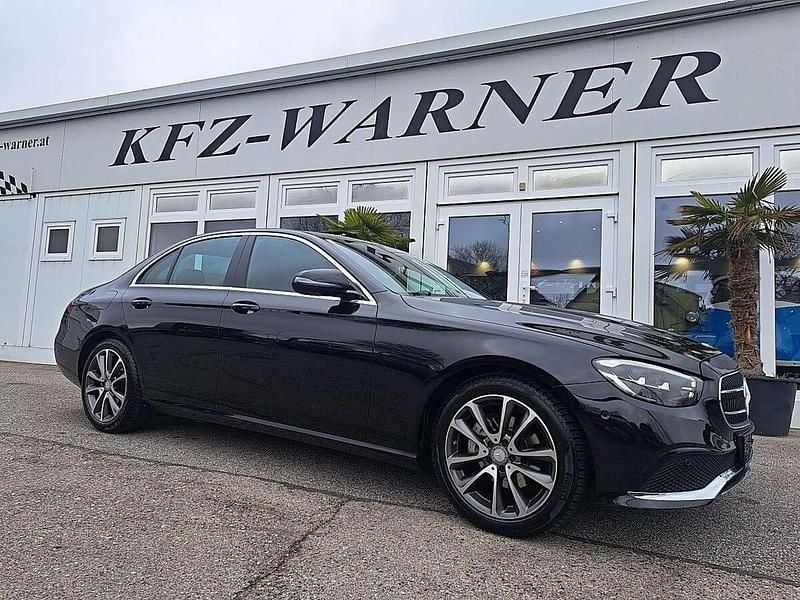 Schwarz Gebraucht 2021 Mercedes E200 Edition Limousine | € 28.777 (Fairer Preis) - Bild 1/4