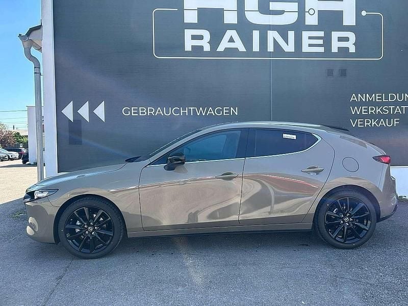 Gebraucht Mazda 3 Nagisa 140 PS (102 kW) 2025 Braun Limousine