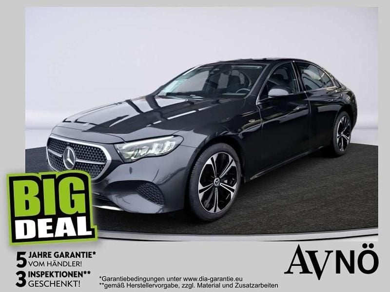 Grau Gebraucht 2025 Mercedes E300 Limousine | € 54.990 (Guter Preis) - Bild 1/4