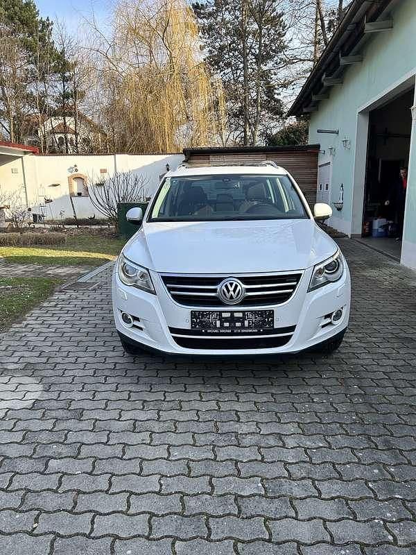Gebraucht VW Tiguan 140 PS (102 kW) 2010 Weiß SUV