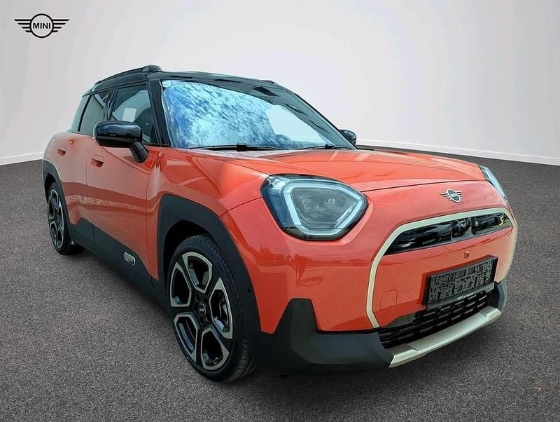 Rebel red Gebraucht 2024 Mini Aceman SUV | € 38.064 (Fairer Preis) - Bild 1/1