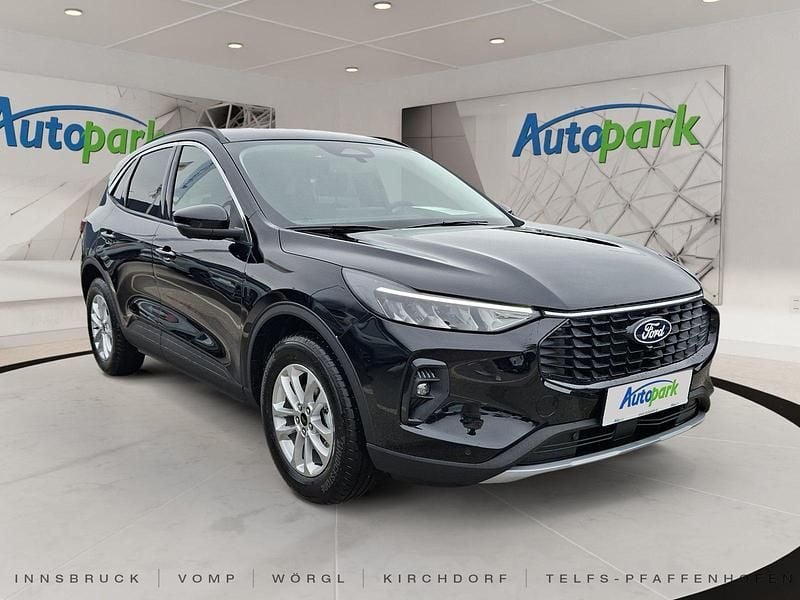 Neu Ford Kuga Titanium 151 PS (111 kW) 2026 Schwarz SUV