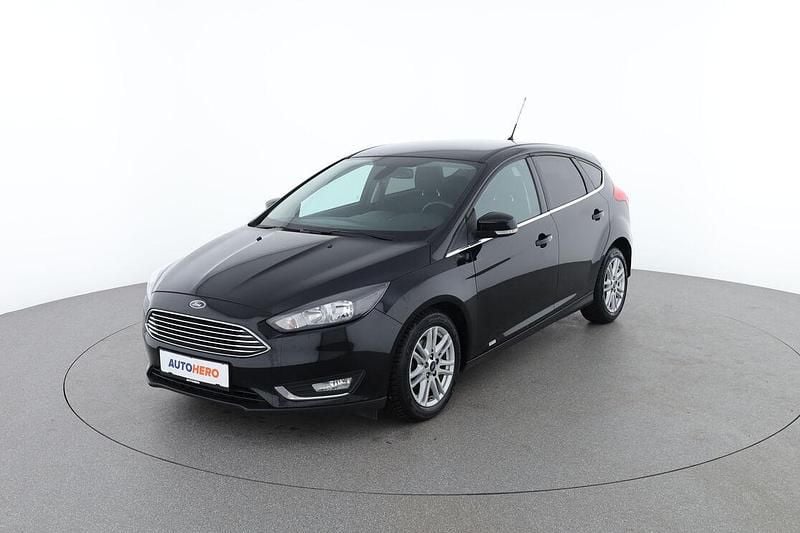 Gebraucht Ford Focus Titanium 120 PS (88 kW) 2016 Schwarz Limousine