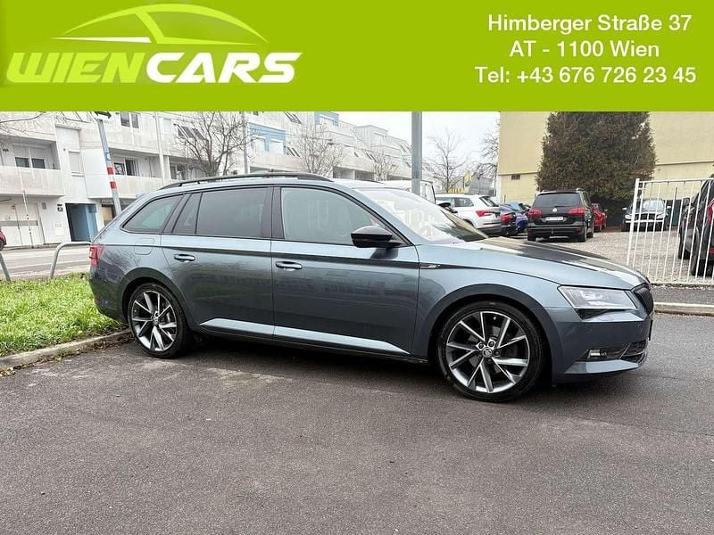 Grau Gebraucht 2018 Skoda Superb SportLine Kombi | € 16.990 (Fairer Preis) - Bild 1/4