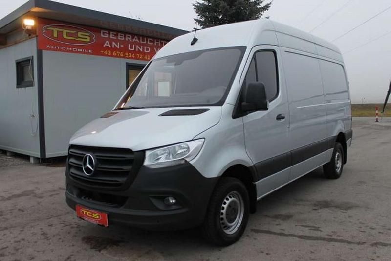 Silber Gebraucht 2020 Mercedes Sprinter Van | € 18.990 (Fairer Preis) - Bild 1/4
