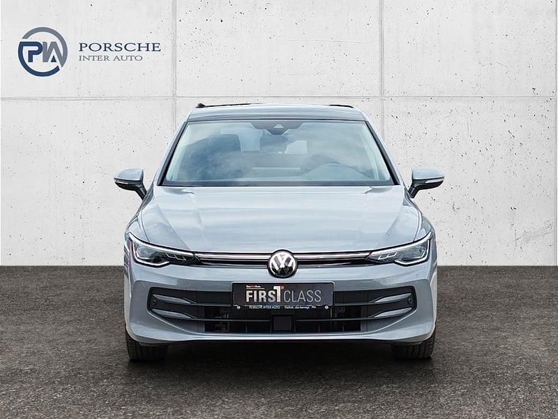 Gebraucht VW Golf VIII 116 PS (85 kW) 2024 Grau Limousine