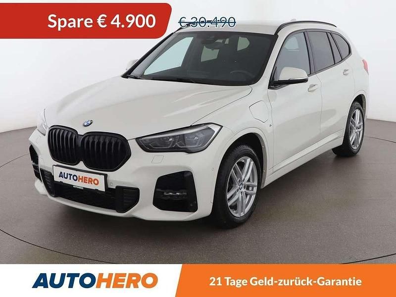 Weiß Gebraucht 2021 BMW X1 M Sport SUV | € 25.590 (Guter Preis) - Bild 1/3