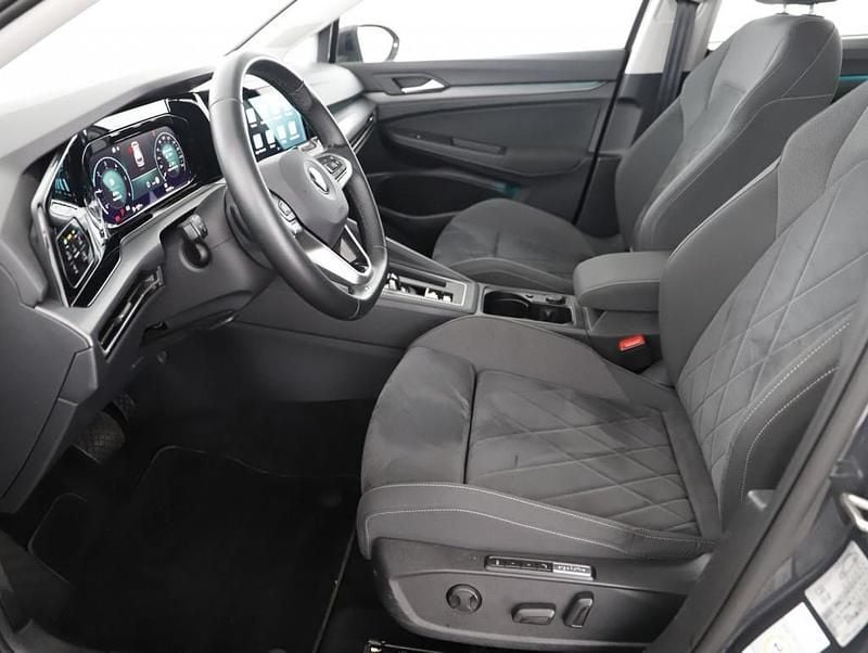 Gebraucht VW Golf VIII Style 150 PS (110 kW) 2021 Dunkelgrau  normal Kombi