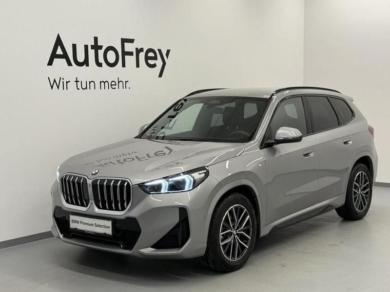 Silber Gebraucht 2025 BMW X1 Luxury Line SUV | € 48.890 (Etwas zu teuer) - Bild 1/4