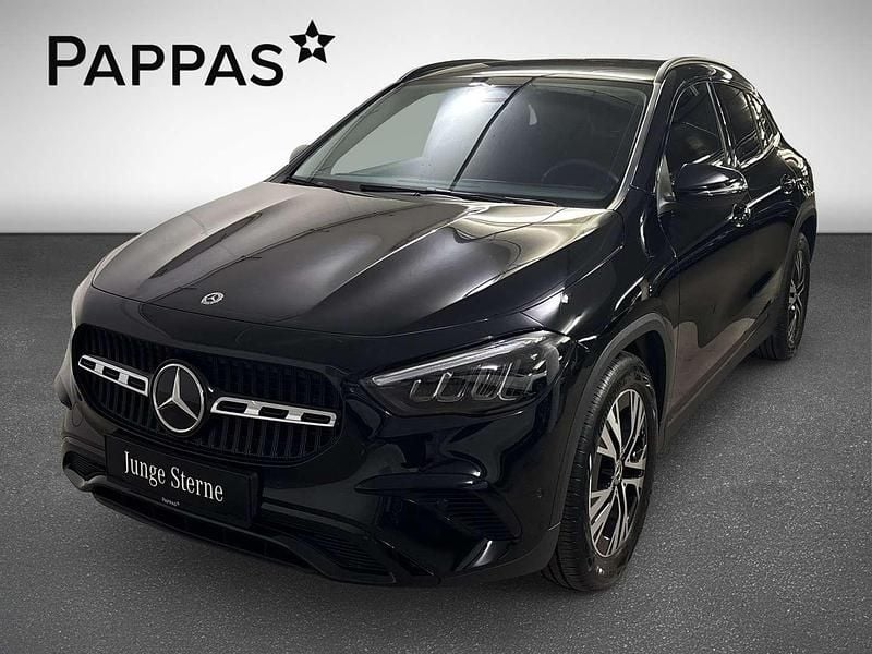 Gebraucht Mercedes GLA200 Progressive 150 PS (110 kW) 2024 Kosmosschwarz metallic SUV