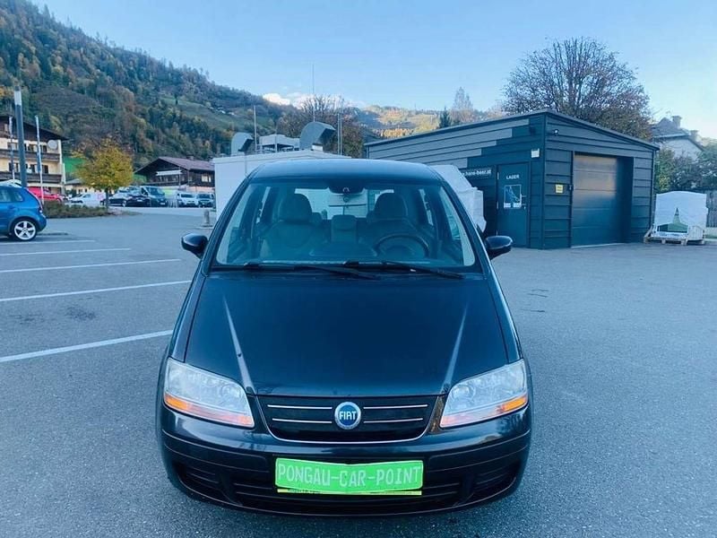 Gebraucht Fiat Idea 69 PS (50 kW) 2005 Schwarz Van / Kleinbus