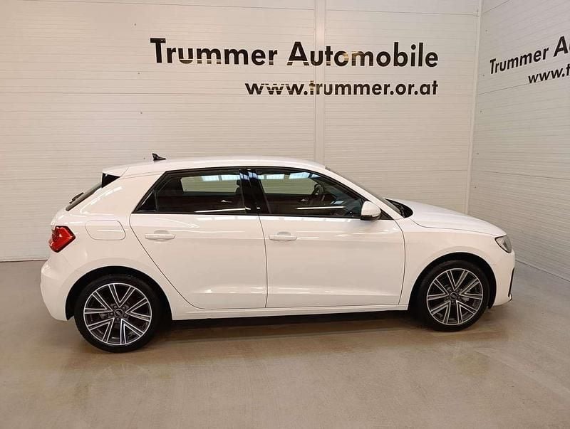 Neu Audi A1 116 PS (85 kW) 2025 Weiß Limousine