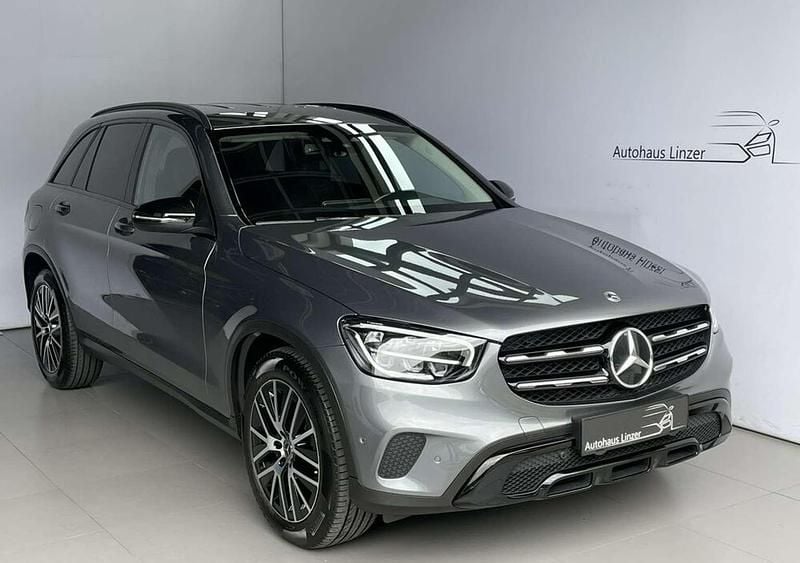 Grau Gebraucht 2022 Mercedes GLC220 SUV | € 44.890 (Fairer Preis) - Bild 1/4