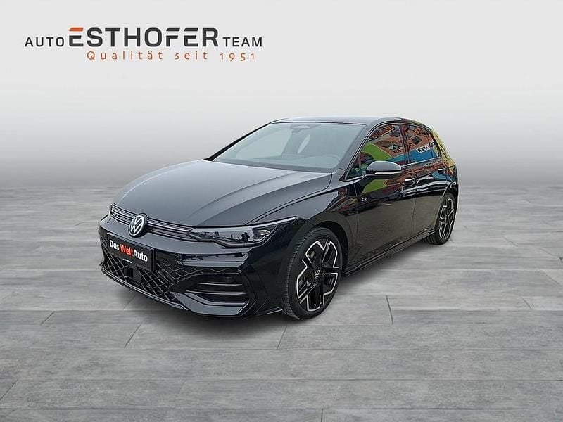 Neu VW Golf VIII Sport 115 PS (84 kW) 2026 Schwarz  metallic