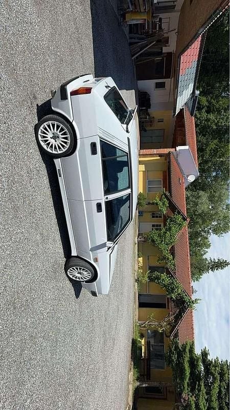 Gebraucht Lancia Delta 90 PS (66 kW) 1992 Kleinwagen