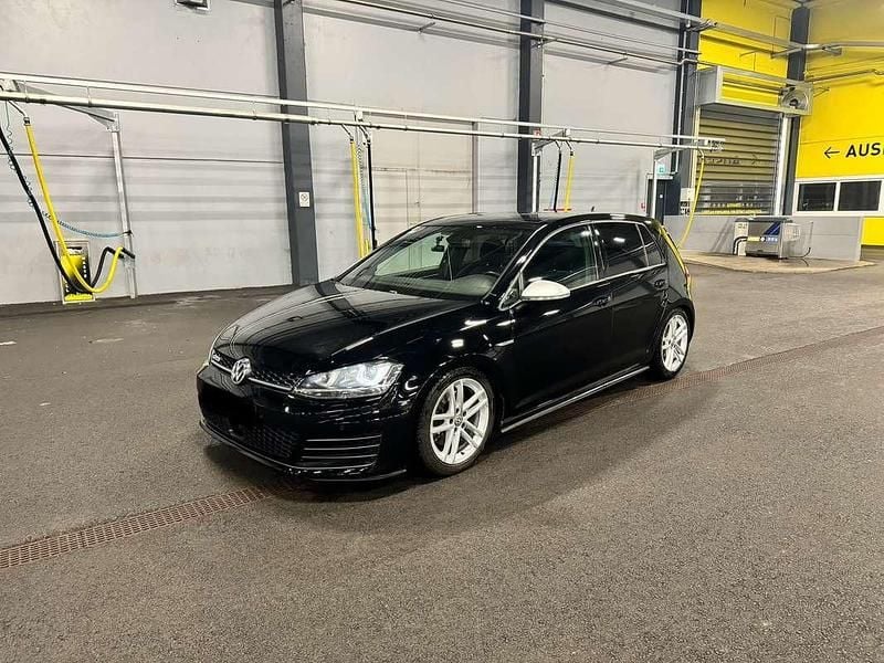 Gebraucht VW Golf VII GTD 184 PS (135 kW) 2015 Limousine