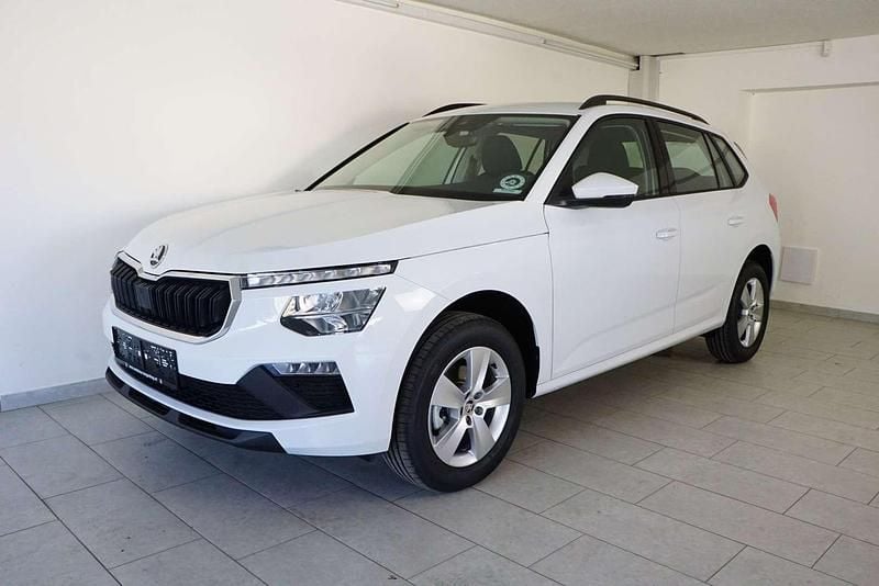 Weiß Gebraucht 2024 Skoda Kamiq Essence SUV | € 19.999 (Guter Preis) - Bild 1/4