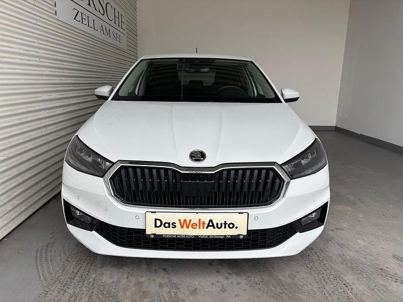 Gebraucht Skoda Fabia Ambition 95 PS (69 kW) 2022 Weiß Limousine