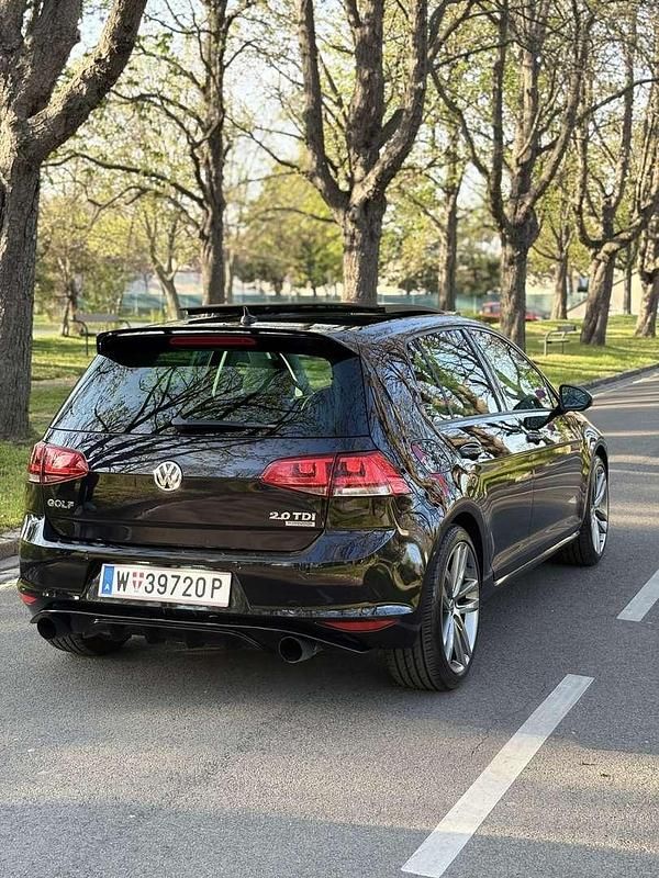 Gebraucht VW Golf VII Highline 150 PS (110 kW) 2013 Schwarz Limousine