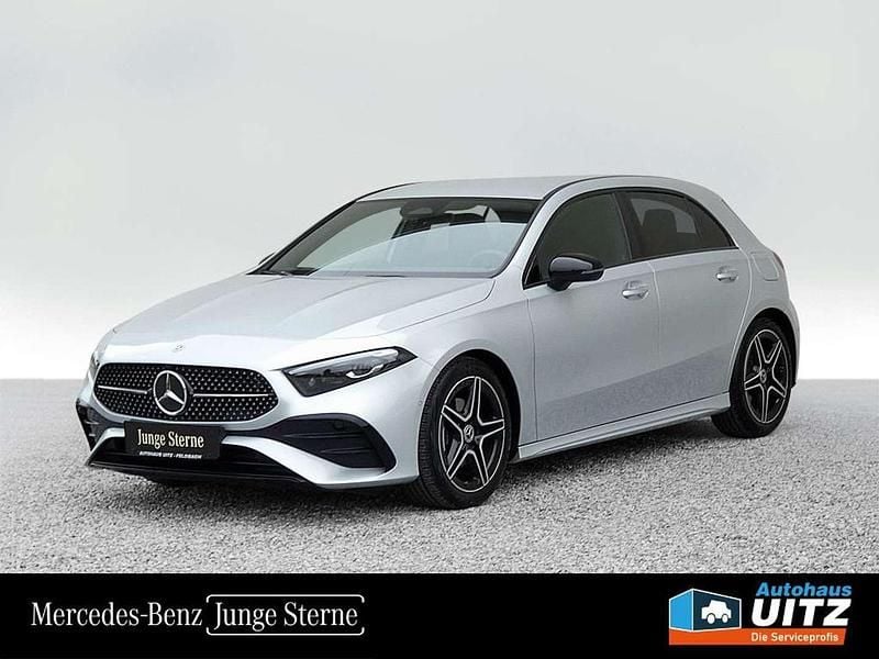 Silber Gebraucht 2023 Mercedes A180 AMG line Limousine | € 33.875 (Etwas zu teuer) - Bild 1/3