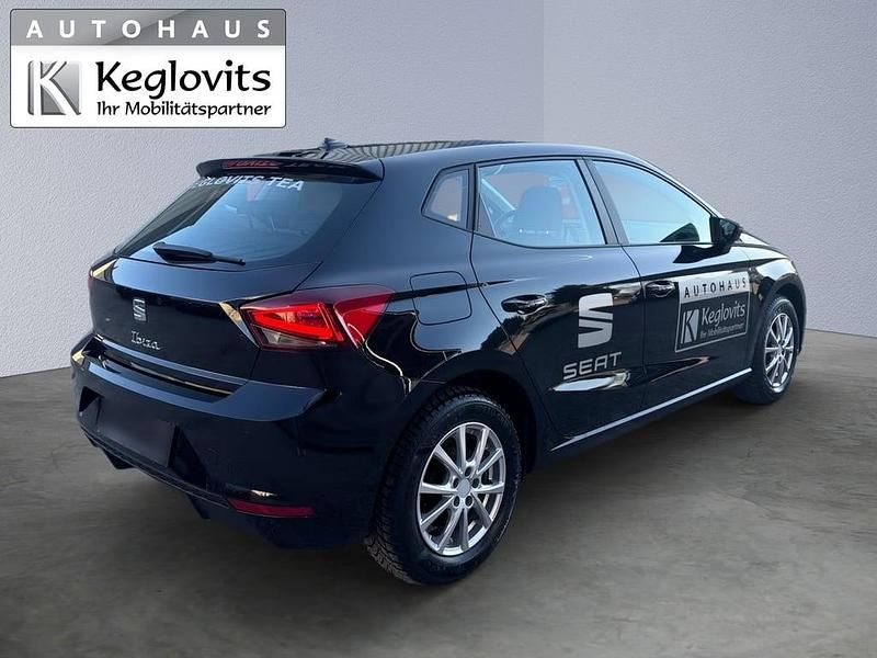 Neu Seat Ibiza Reference 95 PS (69 kW) 2025 Schwarz  metallic Kleinwagen