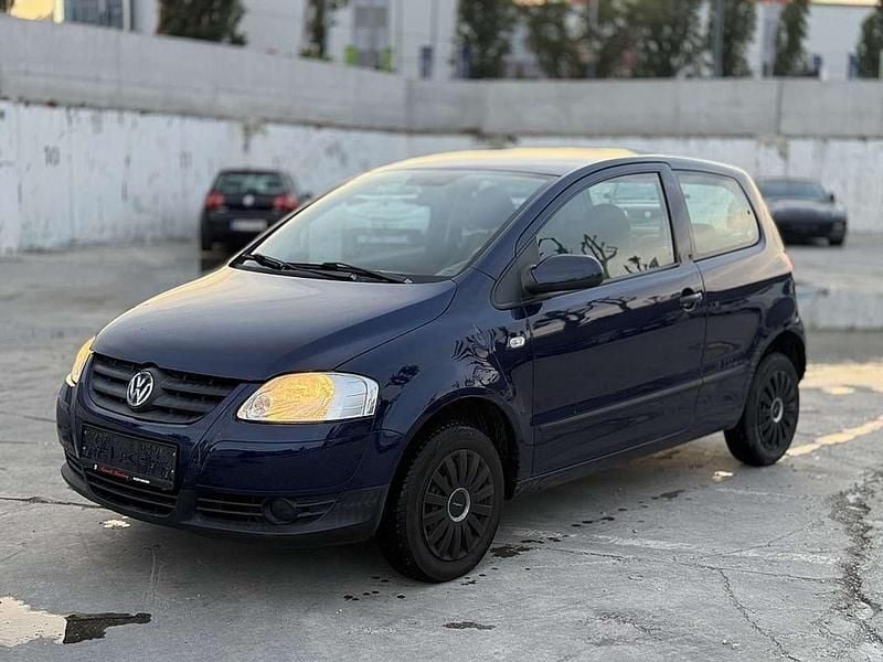 Blau Gebraucht 2006 VW Fox Kleinwagen | € 690 (Guter Preis) - Bild 1/4