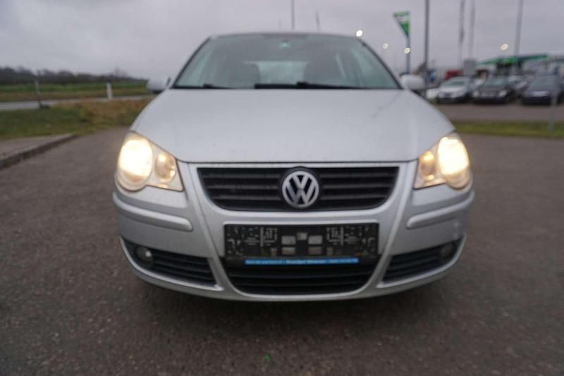 Gebraucht VW Polo Family 69 PS (50 kW) 2007 Grau Limousine