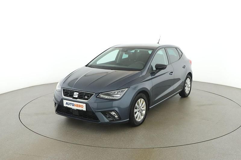 Grau Gebraucht 2019 Seat Ibiza FR Limousine | € 14.790 (Fairer Preis) - Bild 1/3