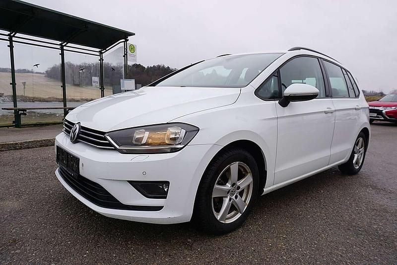 Gebraucht VW Golf VII 116 PS (85 kW) 2017 Weiß Limousine