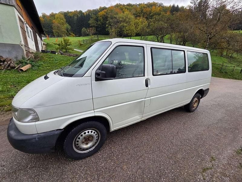 Gebraucht VW Multivan 102 PS (75 kW) 2001 Weiß Van