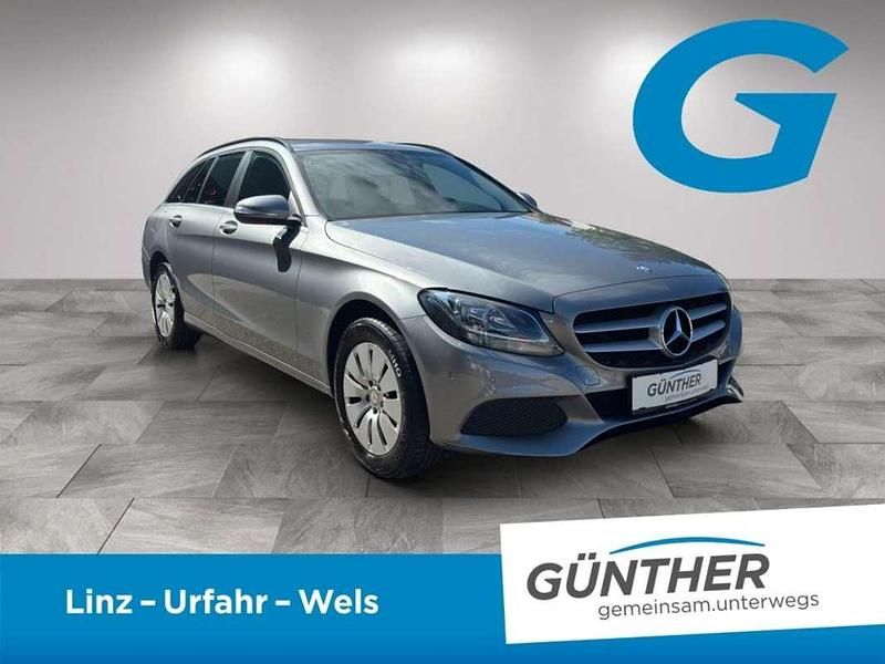 Gebraucht Mercedes C180 116 PS (85 kW) 2015 Grau Kombi
