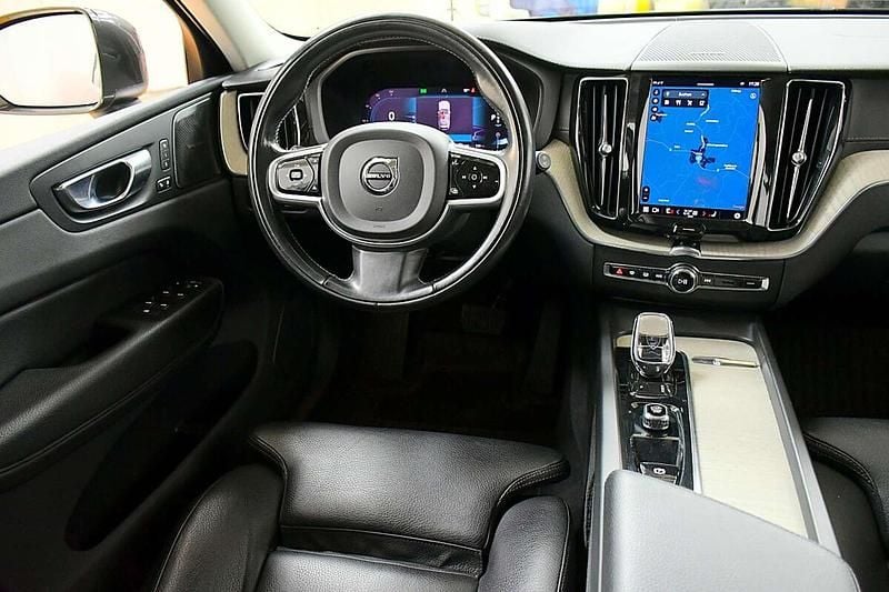 Gebraucht Volvo XC60 Inscription 197 PS (144 kW) 2021 Grau SUV