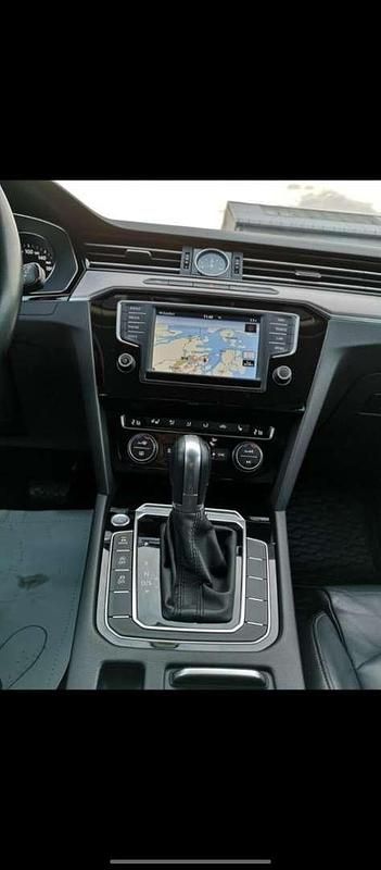 Gebraucht VW Passat 105 PS (77 kW) 2010 Kombi