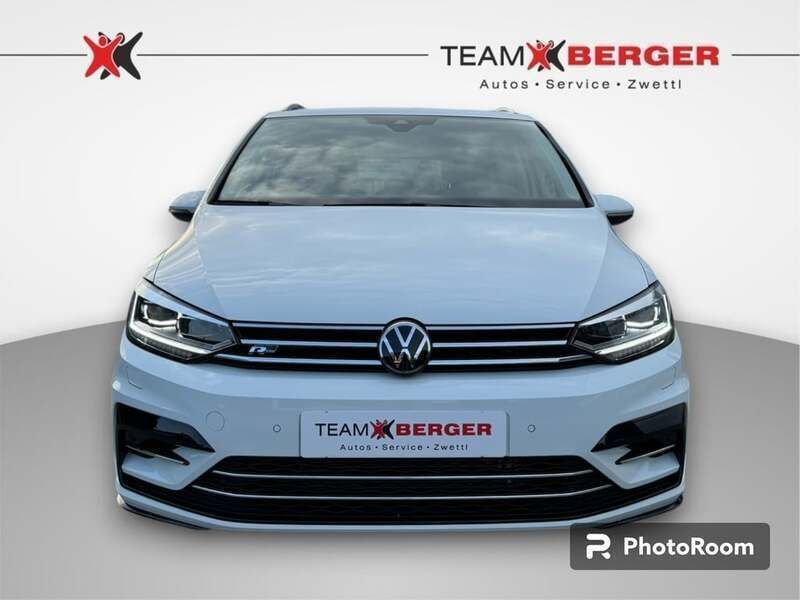 Gebraucht VW Touran R-line 150 PS (110 kW) 2024 Weiss  normal Van / Kleinbus