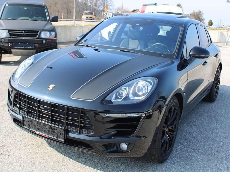 Gebraucht Porsche Macan S 258 PS (189 kW) 2014 Schwarz SUV