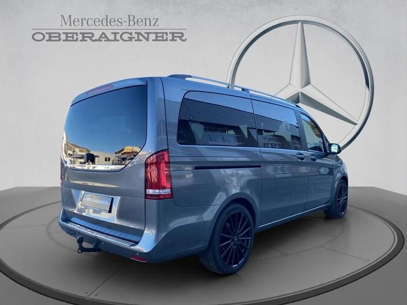 Gebraucht Mercedes V300 237 PS (174 kW) 2019 Van / Kleinbus