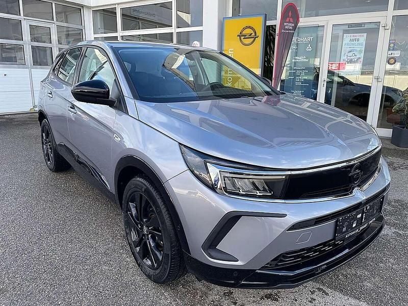 Gebraucht Opel Grandland X 131 PS (96 kW) 2024 Grau SUV