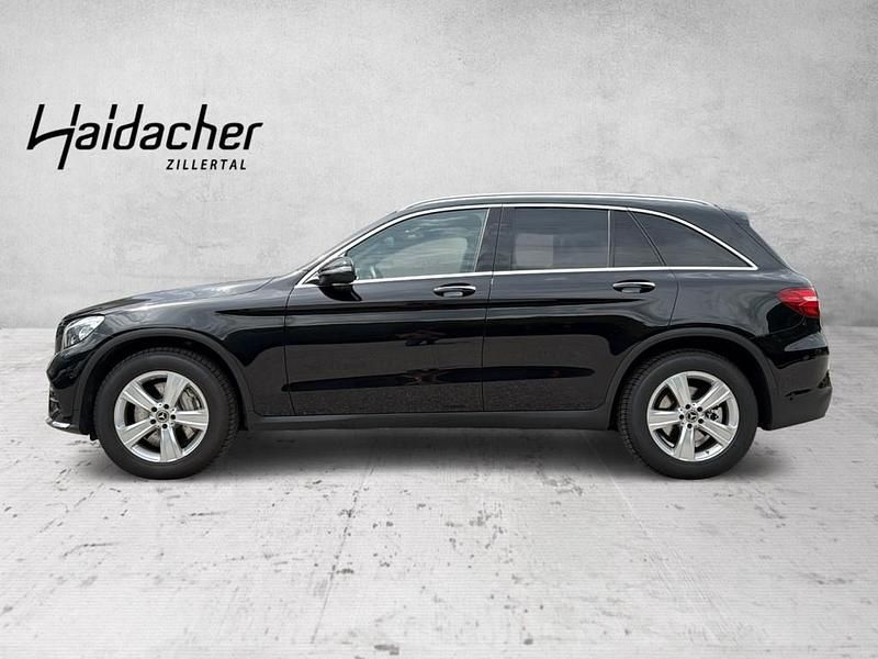 Gebraucht Mercedes GLC250 AMG 204 PS (150 kW) 2018 Schwarz SUV