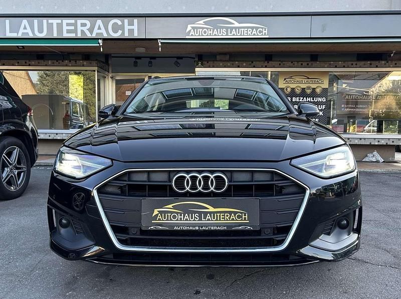 Gebraucht Audi A4 Comfort 136 PS (100 kW) 2020 Schwarz Kombi