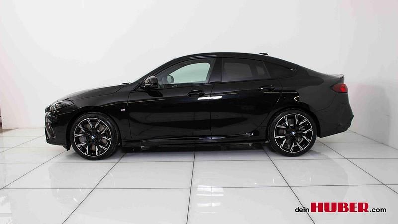 Gebraucht BMW 220 Efficient Dynamics 156 PS (114 kW) 2025 Saphirschwarz Coupé
