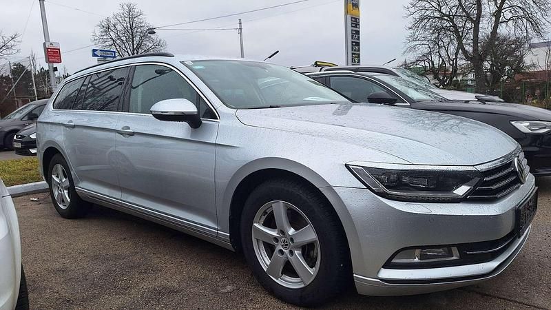 Gebraucht VW Passat Highline 150 PS (110 kW) 2017 Limousine