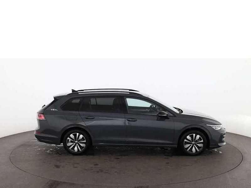 Gebraucht VW Golf VIII Goal 150 PS (110 kW) 2025 Grau Kombi