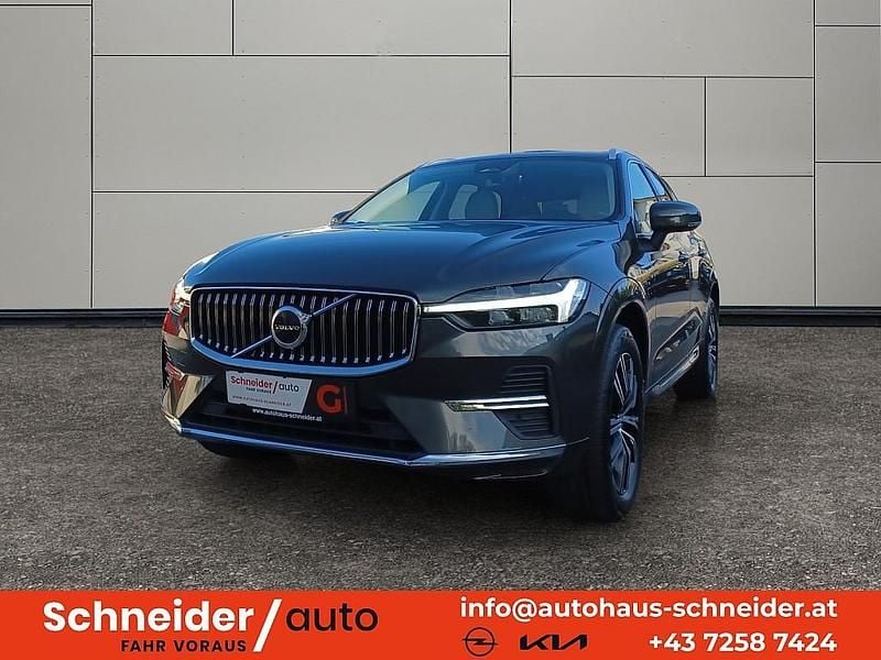Gebraucht Volvo XC60 Plus 197 PS (144 kW) 2022 Grau SUV