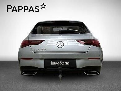 Neu Mercedes CLA180 AMG line 136 PS (100 kW) 2025 Silber Limousine